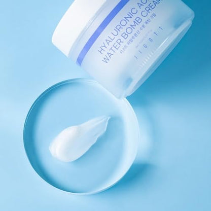 Jigott Hyaluronic Acid Water Bomb Cream
